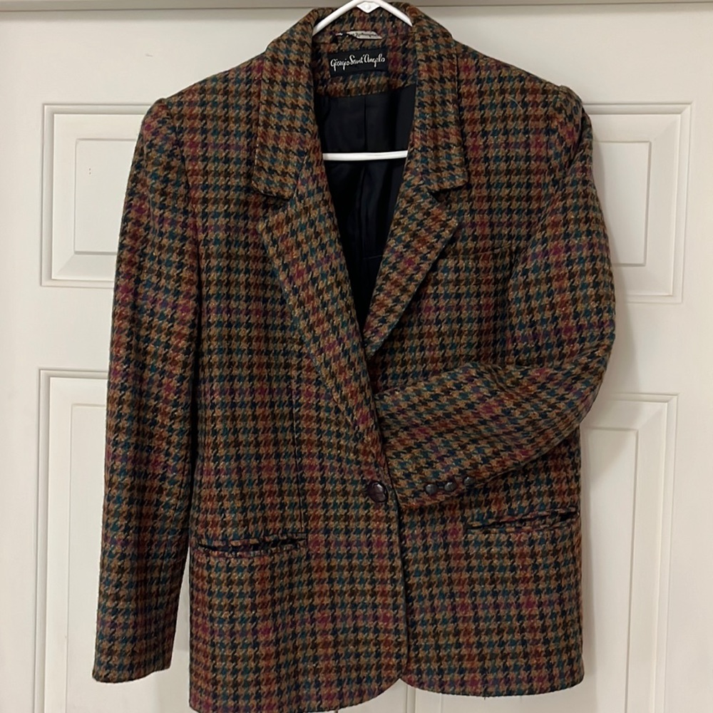 Pure wool tweed jacket.